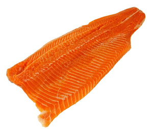 Saumon frais Atlantique Canadien 4-5kg- fileté à la main le matin de votre livraison